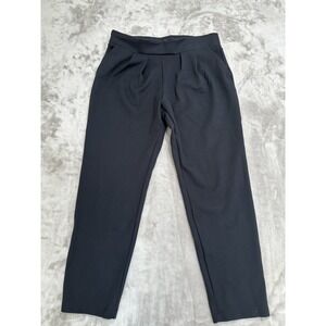 Modern Ambition Pants Women's Size Medium Black Slightly Pleated Pockets EUC